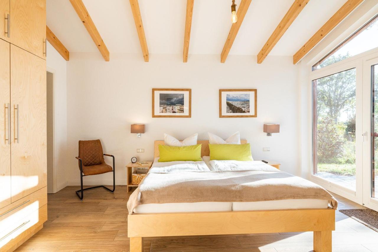 Ferienhaus "Biberburg Am Haff" Garz  Экстерьер фото