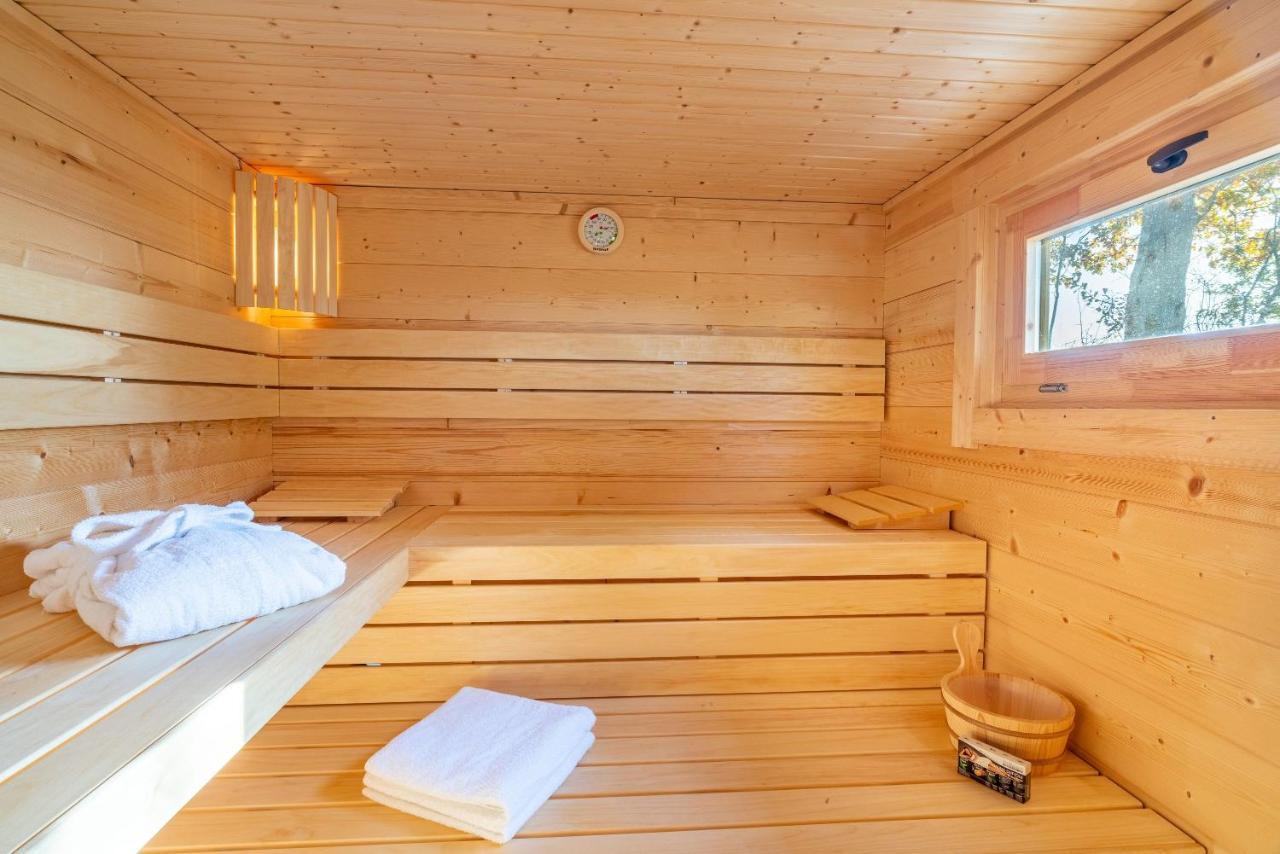Ferienhaus "Biberburg Am Haff" Garz  Экстерьер фото